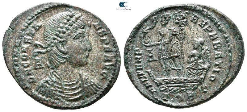 Constans AD 337-350. Thessaloniki
Follis Æ

27 mm., 5,31 g.



nearly ver...