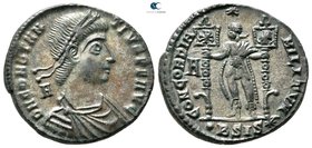 Constantius II AD 337-361. Siscia. Centenionalis Æ
