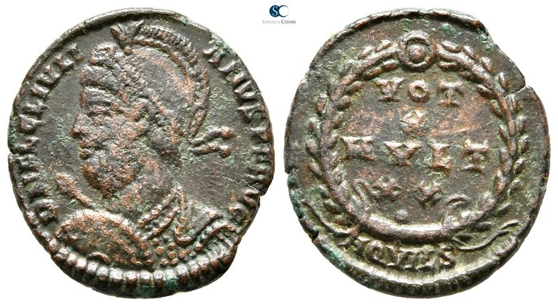 Julian II AD 360-363. Aquileia
Follis Æ

20 mm., 3,55 g.



very fine