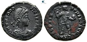 Theodosius I AD 379-395. Heraclea. Centenionalis Æ
