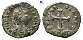 Arcadius AD 383-408. Constantinople. Follis Æ