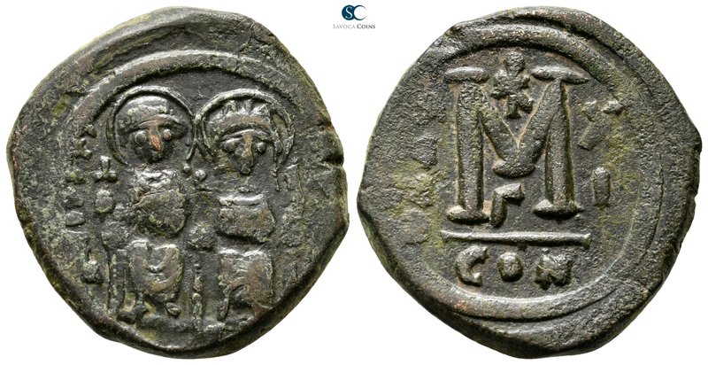 Justin II and Sophia AD 565-578. Constantinople
Follis Æ

30 mm., 14,38 g.
...