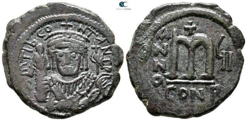 Tiberius II Constantine AD 578-582. Constantinople
Follis Æ

33 mm., 11,71 g....