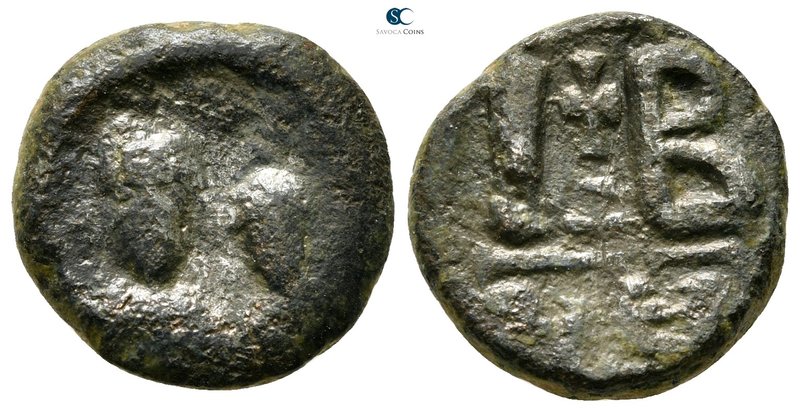 Heraclius with Heraclius Constantine AD 610-641. Alexandria
12 Nummi Æ

17 mm...