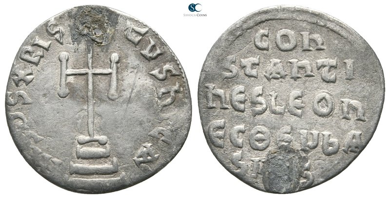 Constantine VI AD 780-797. Constantinople
Miliaresion AR

19 mm., 1,31 g.

...