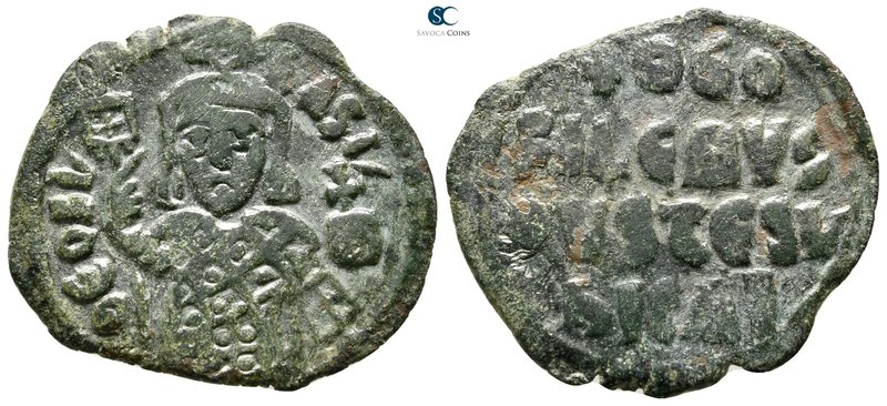 Theophilus AD 829-842. Constantinople
Follis Æ

28 mm., 5,74 g.



nearly...