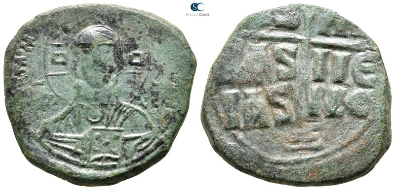Romanus III Argyrus AD 1028-1034. Constantinople
Anonymous follis Æ

31 mm., ...