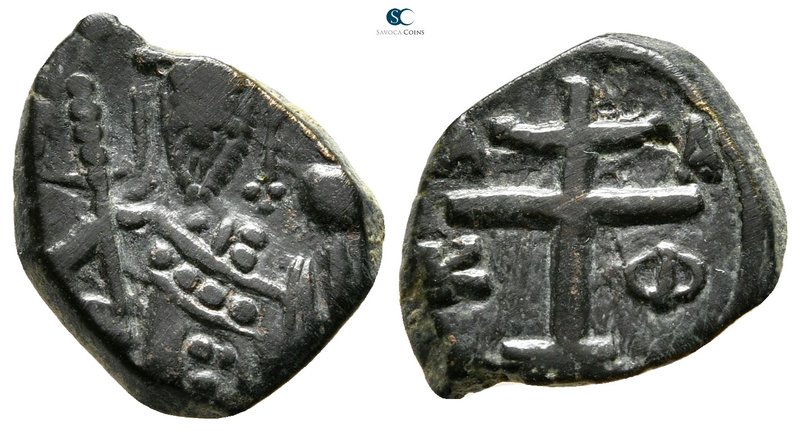 Alexius I Comnenus AD 1081-1118. Uncertain mint in Greece
Tetarteron Æ

17 mm...