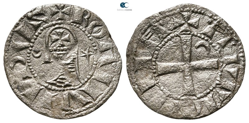 Bohemond III AD 1163-1201. Antioch
Denier AR

18 mm., 0,77 g.



very fin...