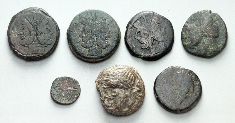 RÖMISCHE REPUBLIK. 
Bronzemünzen. 8 Stücke. Aes Grave AE-Semis (215-212 v.Chr.)...