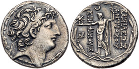 Antiochos VIII Epiphanes. Silver Tetradrachm (16.04 g), sole reign, 121/0-97/6 BC. VF