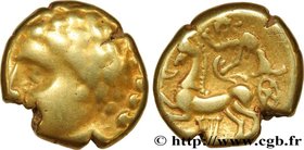 GALLIA - ARVERNI (Area of Clermont-Ferrand)
Type : Statère d’or pâle au cheval à gauche et à la lyre, du type de Lapte 
Date : c. 120-60 AC. 
Metal...