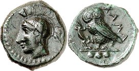 SIZILIEN. 
KAMARINA. 
AE-Tetras 14/15mm (um 410 v.Chr.) 2,64g. Kopf der Athena mit Helm n.l. / KAMA Eule steht n.l., Kopf v.v., und hält Eidechse im...