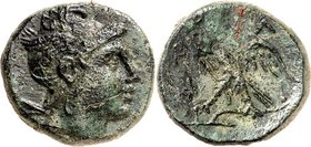 MAKEDONIEN. 
KÖNIGREICH. 
Philippos V. 221-179 v. Chr. AE-Tetrachalkon 21mm 8,43g. Kopf des Perseus mit Hadeshelm n.r. / B-A - F-I Adler steht mit a...