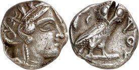 ATTIKA. 
ATHEN. Tetradrachmon (365/359 v.Chr.) 16,95g. Kopf der Athena mit attischem Helm und Ölkranz n.r. / AQ E Eule steht n.r., Kopf v.v.; dahinte...
