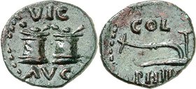 MAKEDONIEN. 
PHILIPPI, Colonia. 
Augustus 27 v. Chr. -14 n. Chr. AE-16mm 1,72g. VIC-AVG über und unter 2 Altären / COL PHIL Pflug. Varb. 3773. . 
...