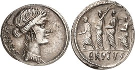 RÖMISCHE REPUBLIK : Silbermünzen. 
Quintus Caepio Brutus 54 v. Chr. Denar 3,81g. Kopf der Libertas n.r. LIBERTAS / Konsul Lucius Iunius Brutus schrei...