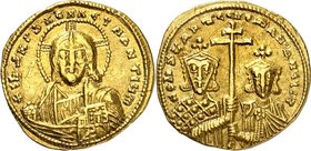 BYZANZ. 
KONSTANTINOS VII. und ROMANOS I. Lekapenos 920-944. Solidus (945-959) 4,33g, Constantinopel. Christusbüste mit Perlennimbus, r. Hand erhoben...