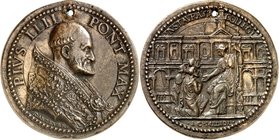 EUROPA. 
ITALIEN-Kirchenstaat. 
Pius IV. 1559-1565. Medaille o.J. (sign. .IO ANT. RVB. M.F., v. Giovanni Antonio de' Rossi) a. d. Errichtung eines K...