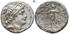 Seleukid Kingdom. Ake-Ptolemaïs. Antiochos VIII Epiphanes (Grypos) 121-97 BC. Struck circa 121/0-113 BC. Tetradrachm AR