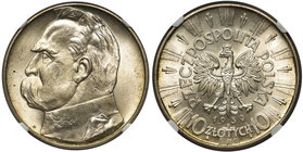 Piłsudski 10 złotych 1939 - NGC MS64

&nbsp;
Moneta o znakomitej prezencji z zachowanym menniczym meszkiem.&nbsp;
Piękne, głębokie lustro.&nbsp;
...