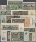 2 Sammelalben mit ca. 300 Banknoten Deutsches Reich, überwiegend Inflation bis zu 2 Billionen Mark (Ro.132), dabei aber auch Ausgaben der Rentenbank z...