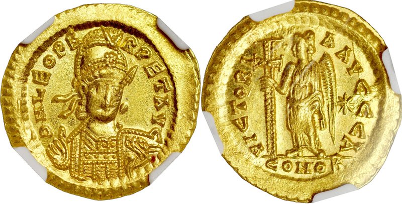 Solid, Konstantynopol, Leo I 457-474.
 Av.: Popiersie cesarza trzymającego włóc...