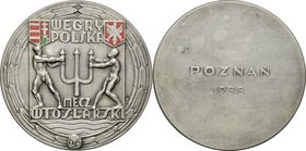 Medal nieznanego autorstwa, wybity w 1938 roku z okazji Meczu Wioślarskiego.