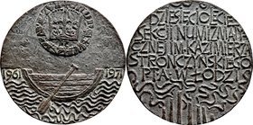Medal odlewany sygnowany Korski z 1971 roku, poświęcony 10-leciu założenia Sekcji Numizmatycznej im Kazimierza Stronczyńskiego PTA w Łodzi.