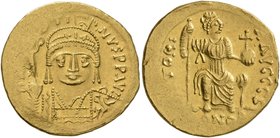 Justin II, 565-578. Solidus (Gold, 20 mm, 4.38 g, 7 h), Constantinopolis. D N IVSTINVS P P AVI Helmeted and cuirassed bust of Justin II facing, holdin...