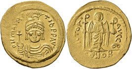 Maurice Tiberius, 582-602. Solidus (Gold, 22 mm, 4.49 g, 1 h), Constantinopolis, 583-601. O N mAVRC TIb P P AVI Draped and cuirassed bust of Maurice T...
