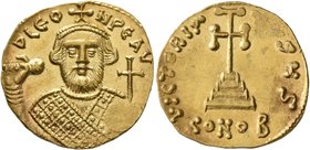 Leontius, 695-698. Solidus (Gold, 19 mm, 4.46 g, 6 h), Constantinopolis. D LЄON PЄ AV Bearded bust of Leontius facing, wearing crown and loros, holdin...