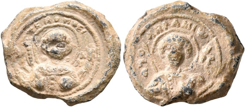 Abramios, 11th century. Seal (Lead, 17 mm, 4.03 g, 12 h). +KЄ ROHΘЄI; in the fie...