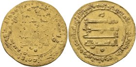 ISLAMIC, 'Abbasid Caliphate. Al-Muqtadir, second reign, AH 296-317 / AD 908-929. Dinar (Gold, 25 mm, 4.10 g, 5 h), citing the caliph al-Muqtadir and t...