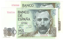 Juan Carlos I, Banco de España
1000 Pesetas. 23 octubre 1979. Sin serie. Lote de 2 billetes. ED.477. Lavados, planchados y margen ligeramente recorta...