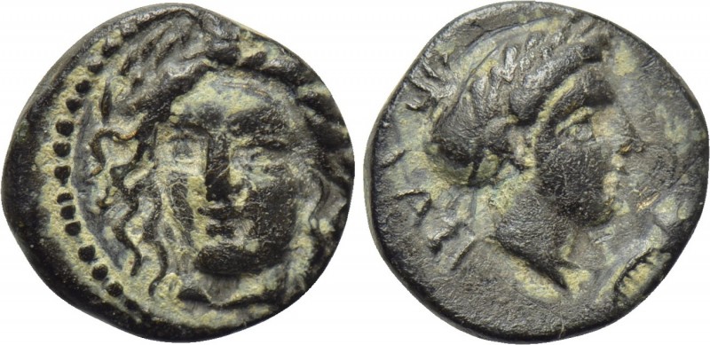 CARIA. Iasos. Ae (4th-3rd centuries BC).

Obv: Laureate head of Apollo facing ...