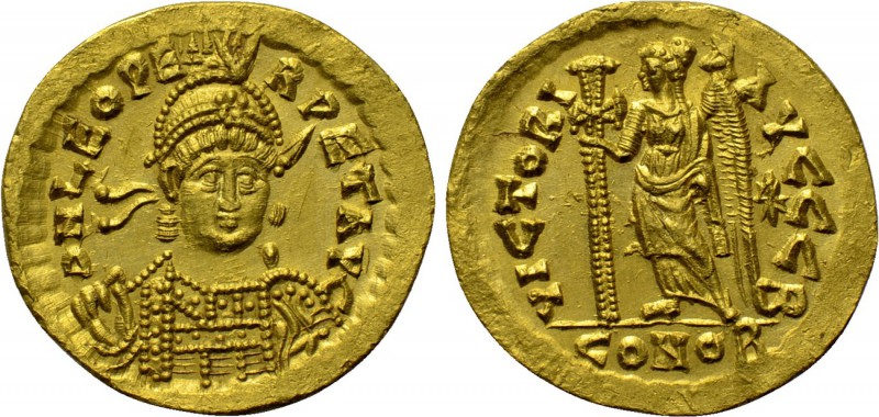 LEO I (457-474). GOLD Solidus. Constantinople. 

Obv: D N LEO PERPET AVG. 
He...