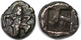 Griechische Münzen, THRACIA. THASOS. Obol um 500 v. Chr, Vs: ithyphallischer Satyr n. r., Rs: Quadratum incusum mit Teilungen. Silber. 0.795 g. Sehr s...