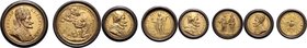 Italien Vatikan
Innocent XI. 1676 - 1689 Lot 4 Stück vergoldete Medaillen 17. Jahrhundert von Hamerani. Rom. 23,29g,28,34g, 31,35g, 77,46g. in Zierfa...