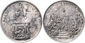 Portugal Josef I. 1750 - 1777
 Ag Medaille 1775 unsigniert, auf die Errichtung seines Denkmals in Lissabon nach dem Wiederaufbau der 1755 durch das E...