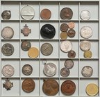 Welt / Europa Diverse
 Lot 32 Stück diverse Medaillen in Kupfer, Silber und Zinn. ab ca 1766 vz/stgl