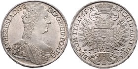 Münzen Römisch Deutsches Reich - Habsburgische Erb- und Kronlande Maria Theresia 1740 - 1780
 Taler 1765 ohne Mmz. Hall. 28,04g. Her.-, Eyp. 81 vz/st...