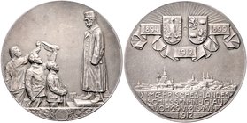 Franz Joseph I. 1848 - 1916
 Ag Medaille 1912 von Hans Schäfer, auf das XII. Mährische Landesschießen. Drei Schützen begrüßen Erzherzog Franz Ferdina...