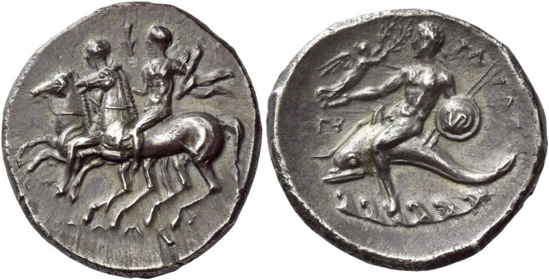 Calabria, Tarentum
Nomos after 276, AR 6.31 g. Dioscuri riding l. side by side;...