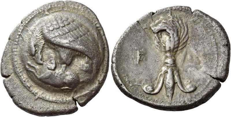 Elis, Olympia
Stater circa 388, 98th Olympiad, AR 11.67 g. Eagle standing l., g...