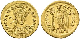 Zeno second reign, 476 – 491. Solidus, Constantinopolis 476–491, AV 4.44 g. DN ZENO – PERP AVG Helmeted, pearl-diademed and cuirassed bust facing thre...
