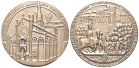 Regnando Vittorio Emanuele III, 1900-1946.
Grande medaglia 1906 opus G. Gualdi.
Æ gr. 308,85 mm 86,8
Dr. TEMPLUM HOC MAXIMVM LANFRANCUS ARTIFEX AED...