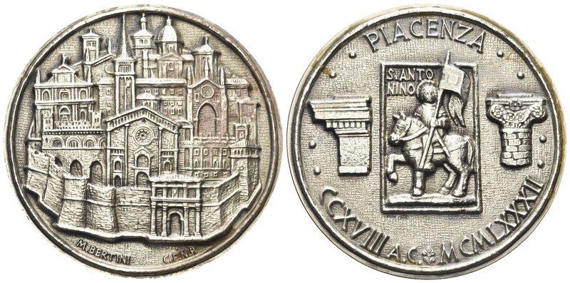 Repubblica Italiana, dal 1946.
Medaglia del Circolo numismatico di Piacenza 198...
