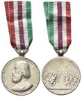 Durante Vittorio Emanuele III, 1900-1943.
Medaglia 1909 opus L. Giorgi, con nastro tricolore.
Ag gr. 7,33 mm 19,2
Dr. GIUSEPPE GARIBALDI DUCE DEI C...