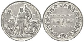 Durante Vittorio Emanuele II, 1861-1878.
Medaglia 1862.
Zinco gr. 54,55 mm 51,7
Dr. LA STELLA DI MARSALA ANCO PER NOI. Garibaldi stante e frontale ...
